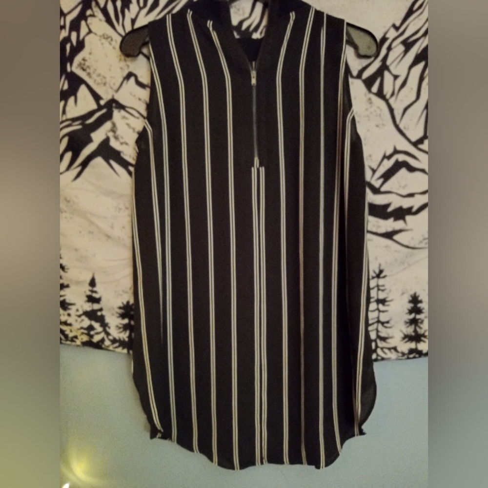 Beautiful tunic 🐦‍⬛ - Picture 7 of 8